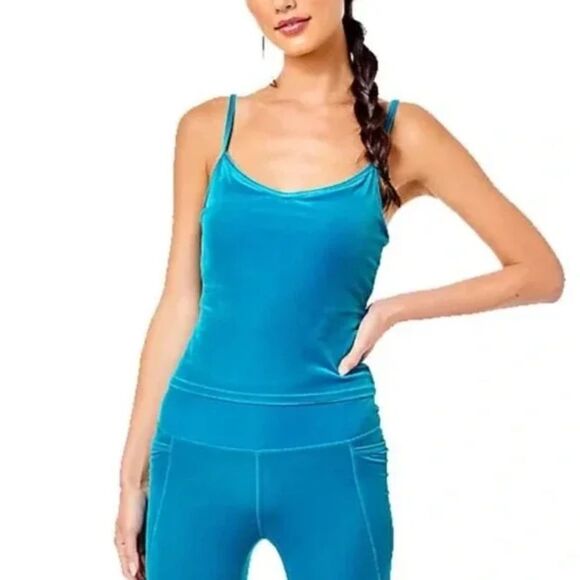NWT Lilly Pulitzer Cassie Bra Tank Top Teal Bay Velour Size MEDIUM - Picture 1 of 7